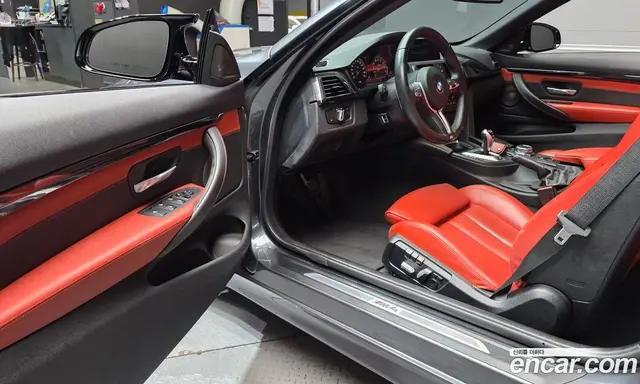 BMW M4 2016 3.0 автомат (гидро), миниатюра 10