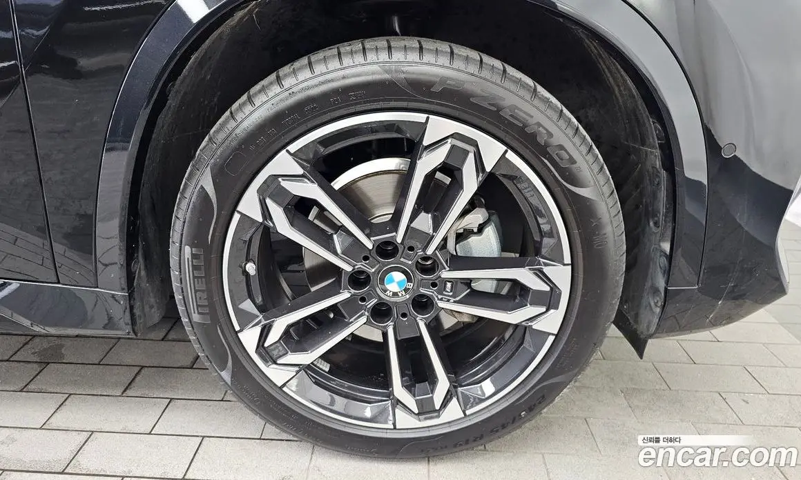 BMW X1 2023 2.0 автомат (гидро), фото 7