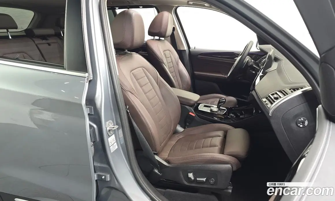 BMW X3 2022 2.0 автомат (гидро), фото 16