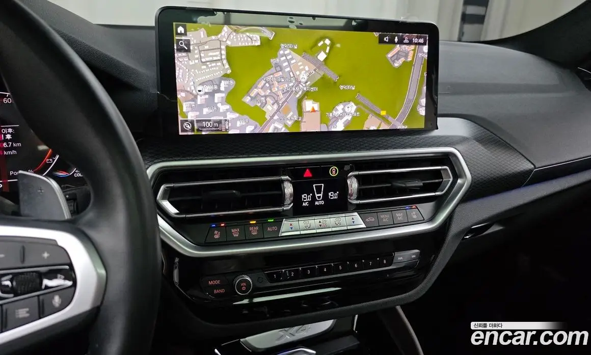 BMW X4 2023 2.0 автомат (гидро), фото 23