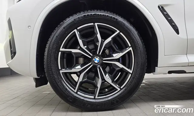 BMW X4 2023 2.0 автомат (гидро), миниатюра 5