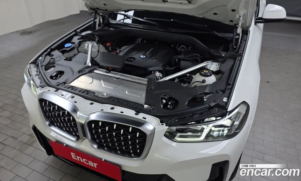 BMW X4 2023 2.0 автомат (гидро), фото 6