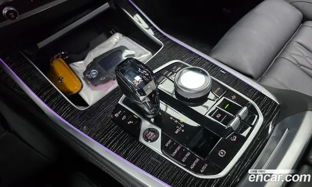 BMW X7 2022 3.0 автомат (гидро), миниатюра 12