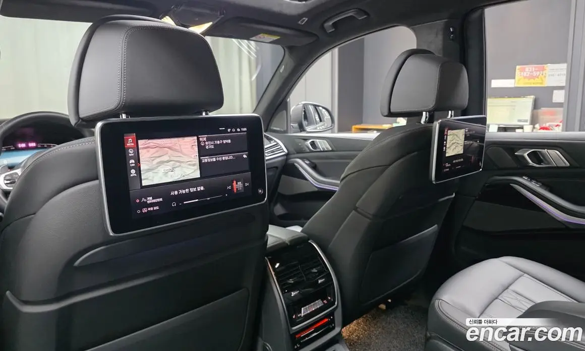 BMW X7 2022 3.0 автомат (гидро), фото 18