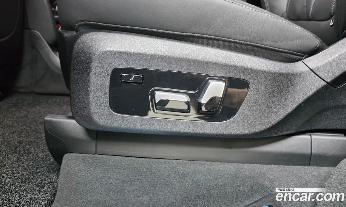 BMW X7 2022 3.0 автомат (гидро), фото 30