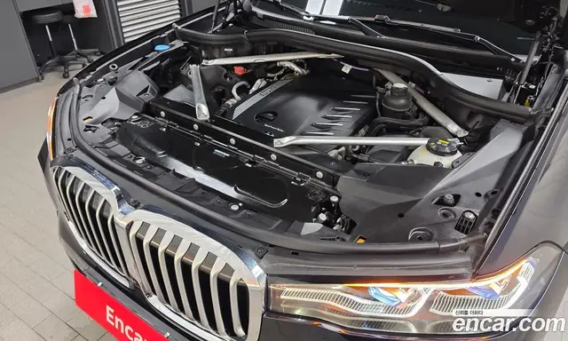 BMW X7 2022 3.0 автомат (гидро), миниатюра 6