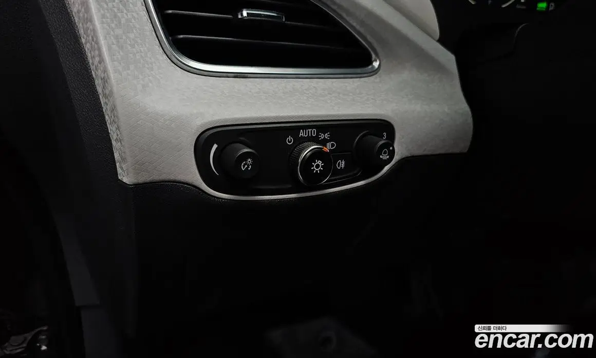 Chevrolet Bolt EV 2018 0.2 автомат (гидро), фото 18