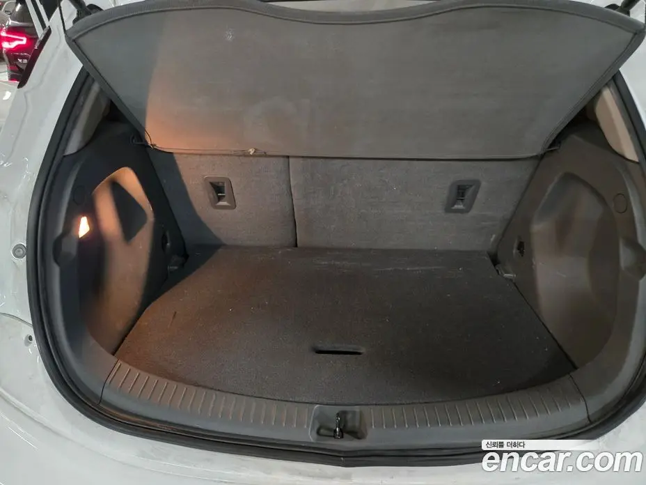Chevrolet Bolt EV 2021 2.0 автомат (гидро), фото 16