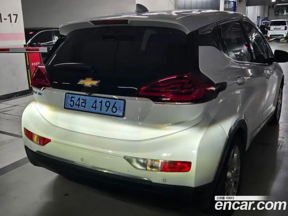 Chevrolet Bolt EV 2021 2.0 автомат (гидро), фото 4