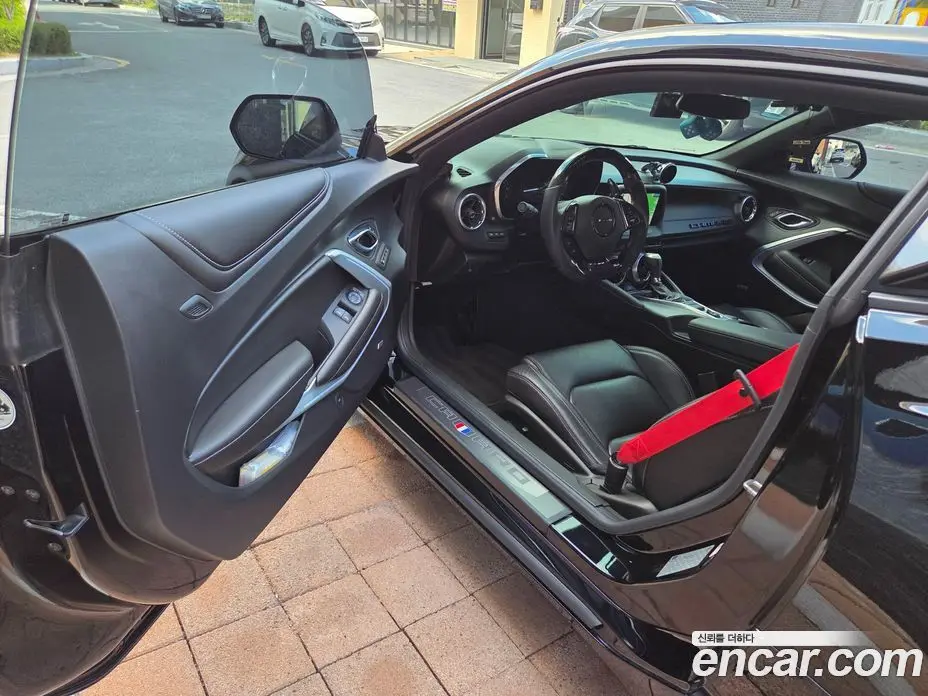 Chevrolet Camaro 2016 6.2 автомат (гидро), фото 7