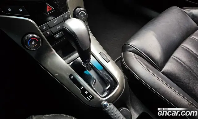 Chevrolet Cruze 2013 2.0 автомат (гидро), миниатюра 9 Chevrolet Cruze 2013 2.0 автомат (гидро), миниатюра 9