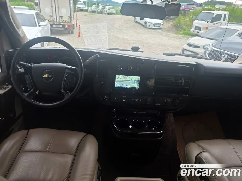 Chevrolet Express Van 2018 6.0 автомат (гидро), фото 7
