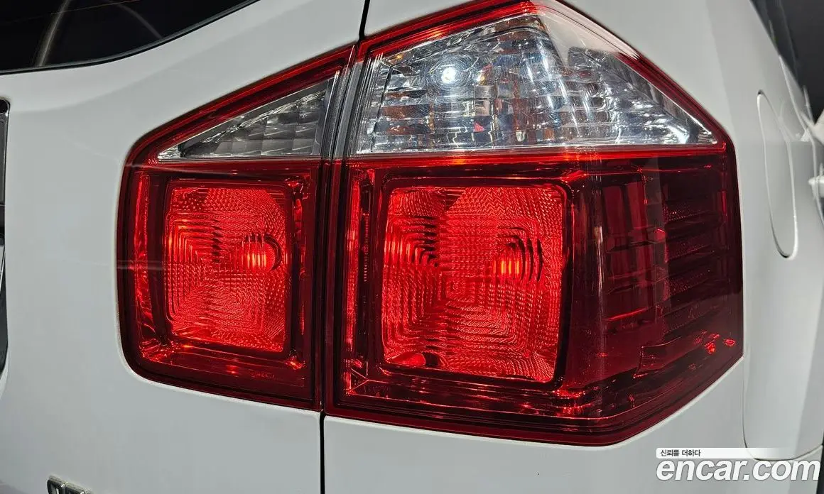 Chevrolet Orlando 2013 2.0 автомат (гидро), фото 9