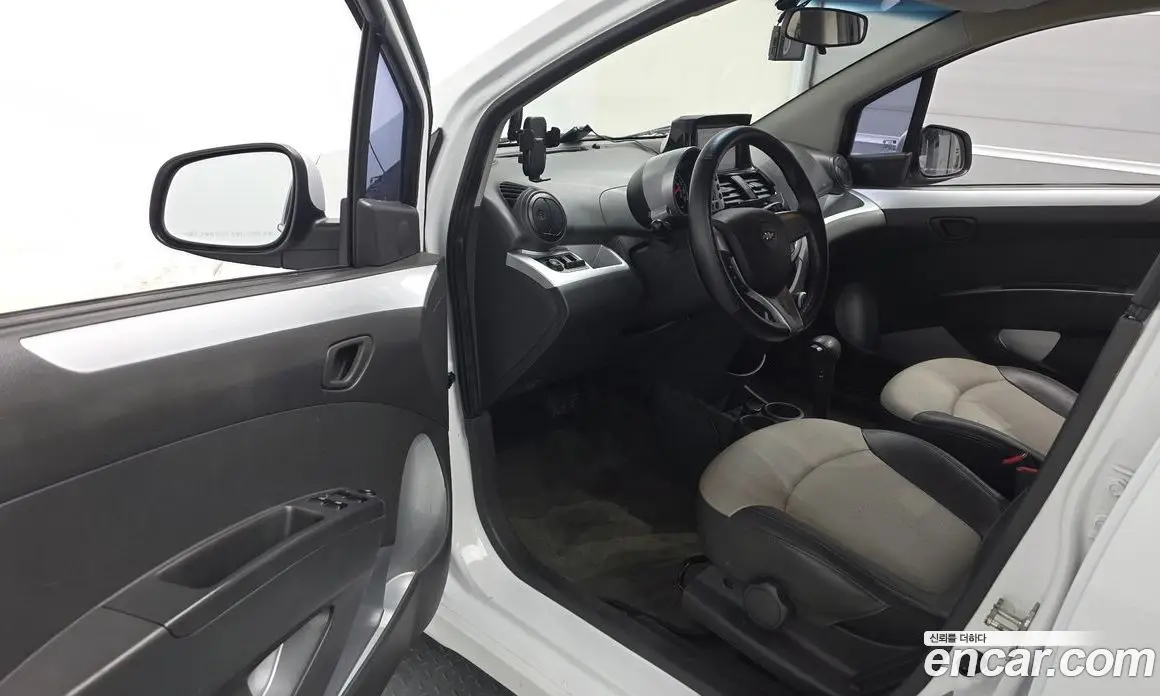 Chevrolet Spark 2012 1.0 автомат (гидро), фото 12