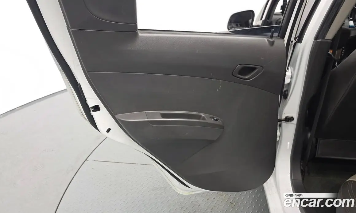 Chevrolet Spark 2012 1.0 автомат (гидро), фото 14