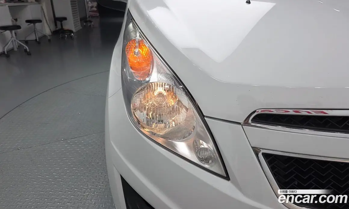 Chevrolet Spark 2012 1.0 автомат (гидро), фото 7