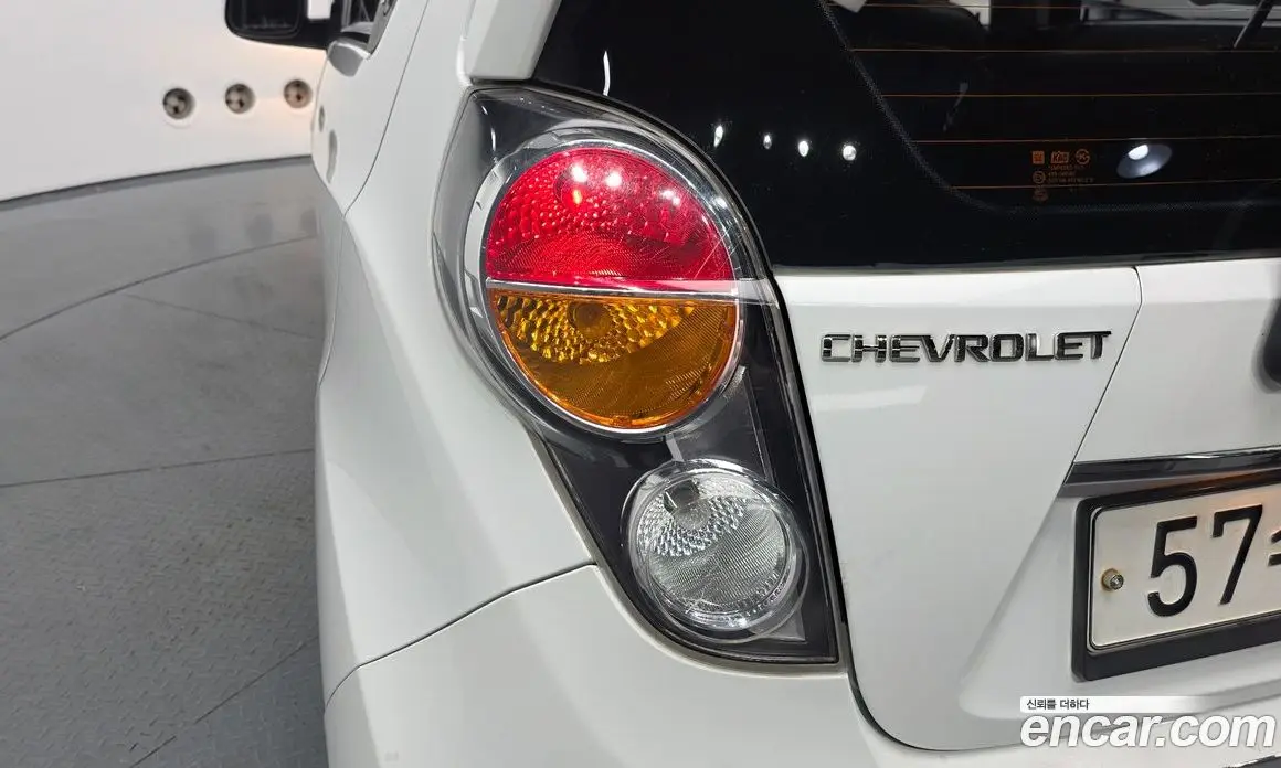 Chevrolet Spark 2012 1.0 автомат (гидро), фото 8