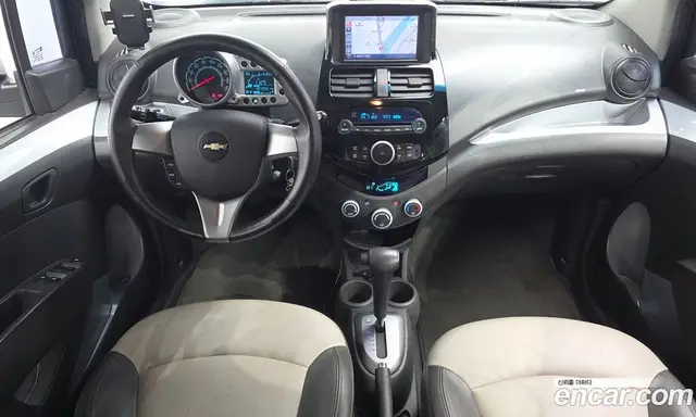 Chevrolet Spark 2012 1.0 автомат (гидро), миниатюра 9