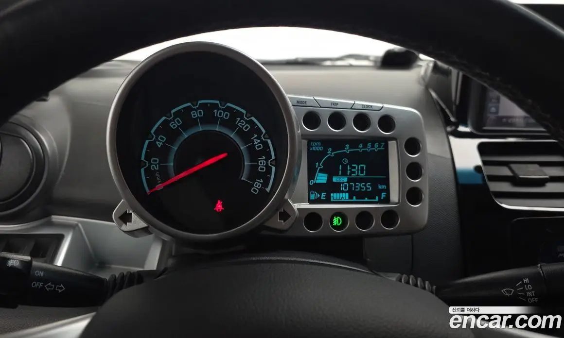 Chevrolet Spark 2012 1.0 автомат (гидро), фото 10