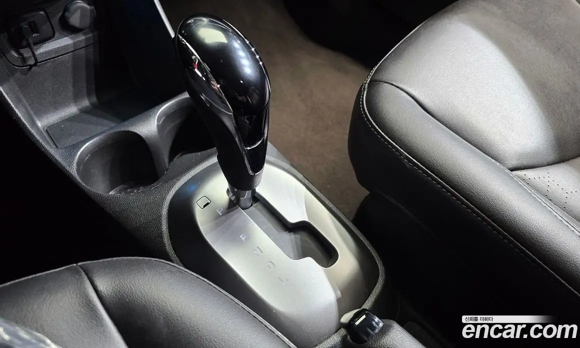 Chevrolet Spark 2015 1.0 автомат (гидро), фото 9