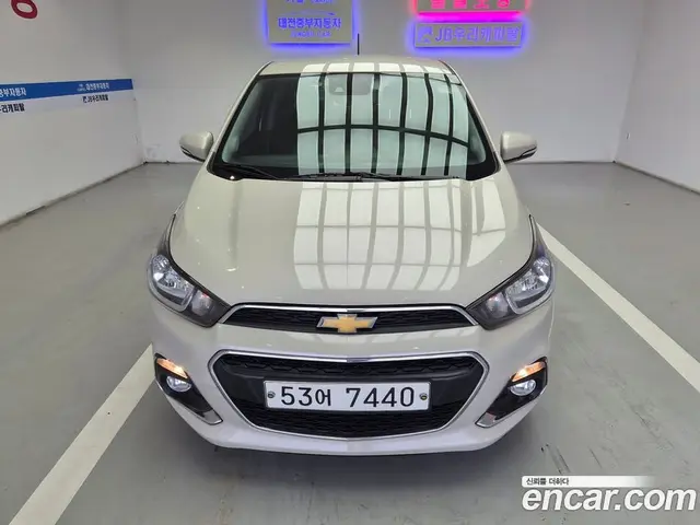 Chevrolet Spark 2015 1.0 автомат (гидро), миниатюра 2