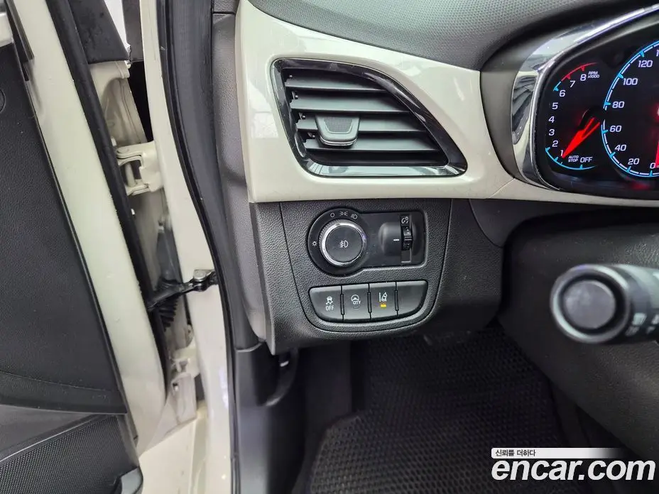 Chevrolet Spark 2015 1.0 автомат (гидро), фото 12