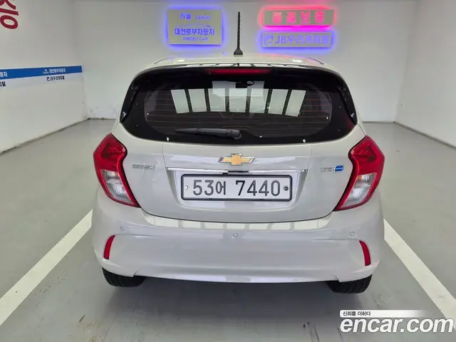 Chevrolet Spark 2015 1.0 автомат (гидро), миниатюра 4
