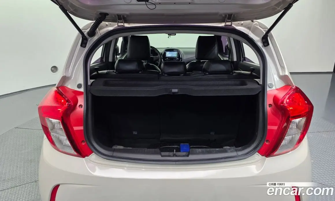 Chevrolet Spark 2018 1.0 автомат (гидро), фото 26