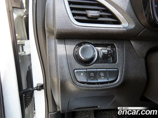 Chevrolet Spark 2019 1.0 автомат (гидро), миниатюра 12