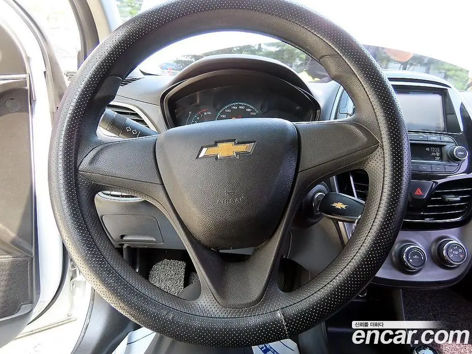 Chevrolet Spark 2019 1.0 автомат (гидро), фото 8