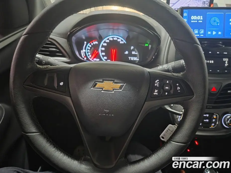Chevrolet Spark 2019 1.0 автомат (гидро), фото 13