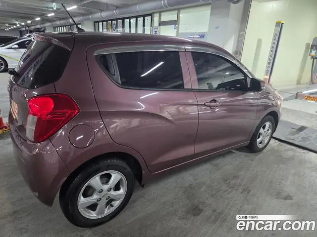 Chevrolet Spark 2019 1.0 автомат (гидро), миниатюра 3