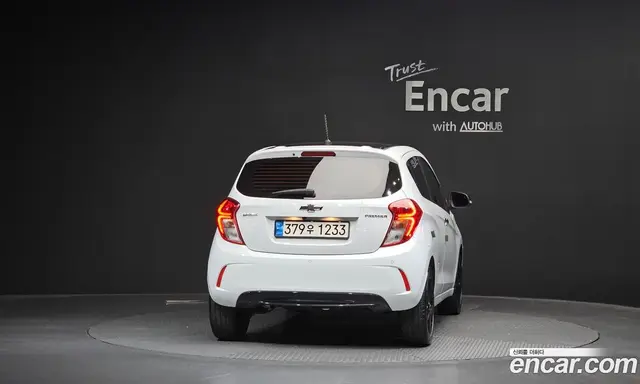 Chevrolet Spark 2022 1.0 автомат (гидро), миниатюра 4