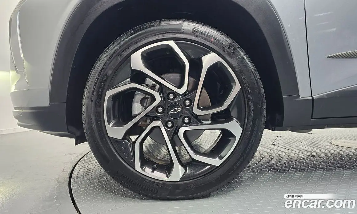 Chevrolet Trax 2023 1.2 автомат (гидро), фото 5