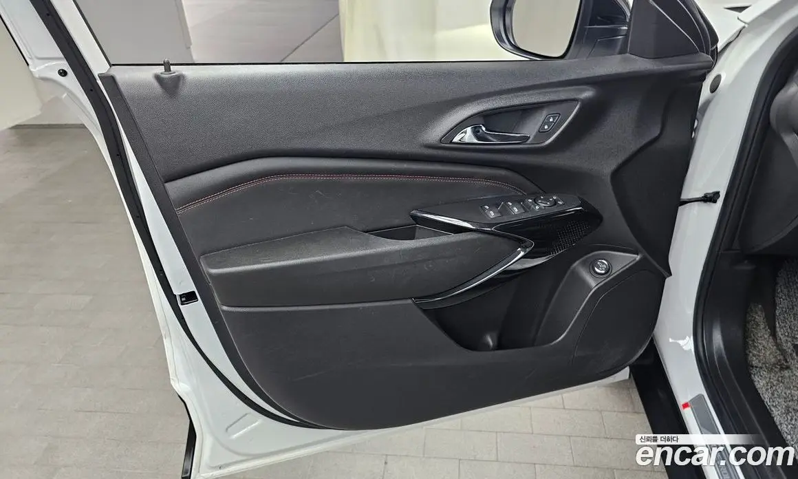 Chevrolet Trax 2023 1.2 автомат (гидро), фото 14
