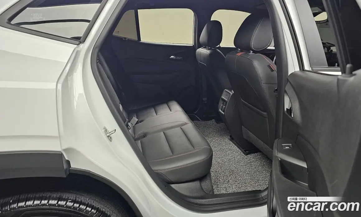 Chevrolet Trax 2023 1.2 автомат (гидро), фото 17