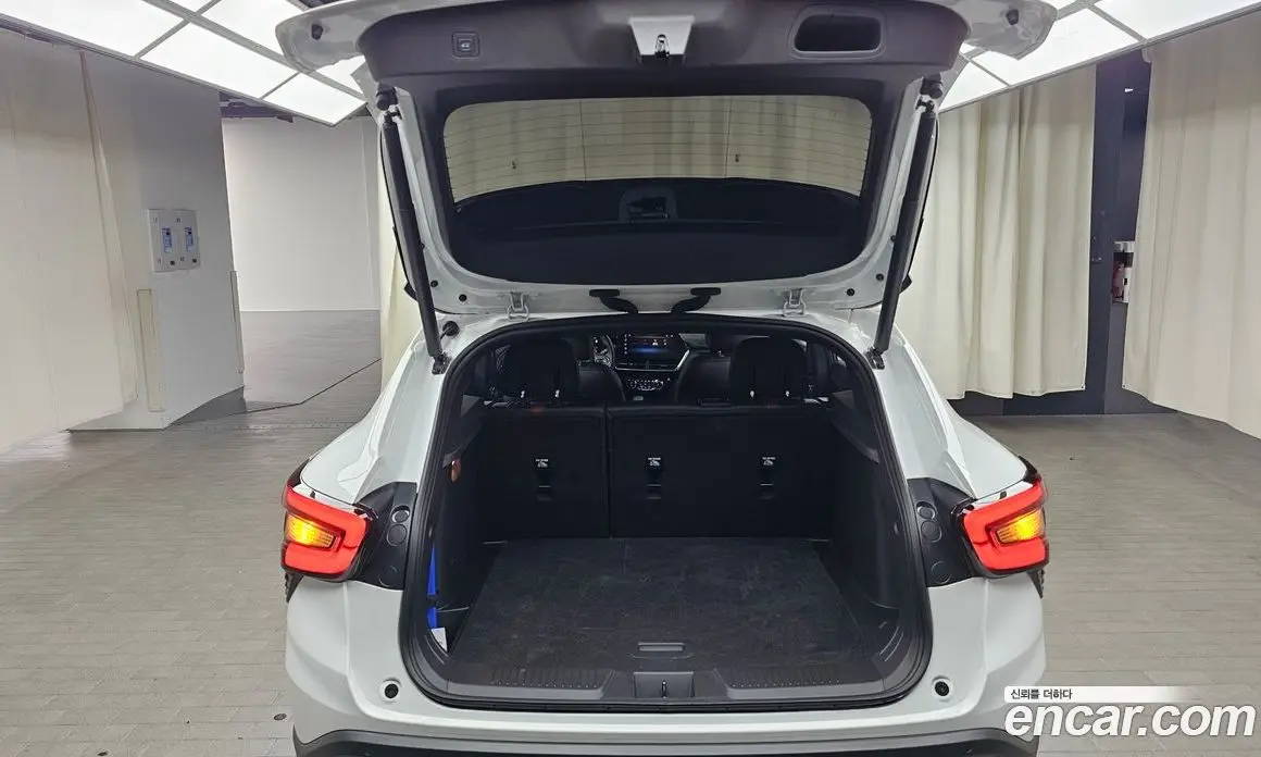 Chevrolet Trax 2023 1.2 автомат (гидро), фото 23