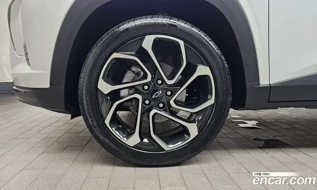Chevrolet Trax 2023 1.2 автомат (гидро), миниатюра 5