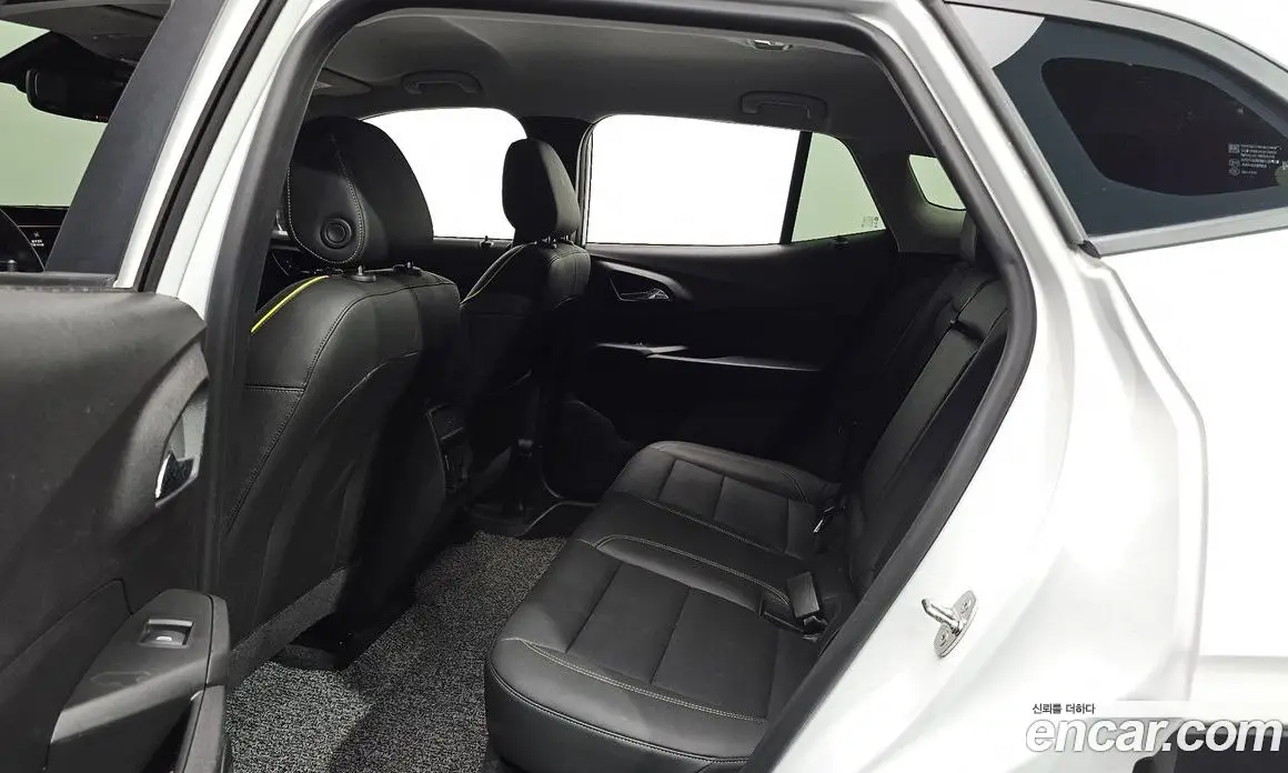 Chevrolet Trax 2023 1.2 автомат (гидро), фото 17