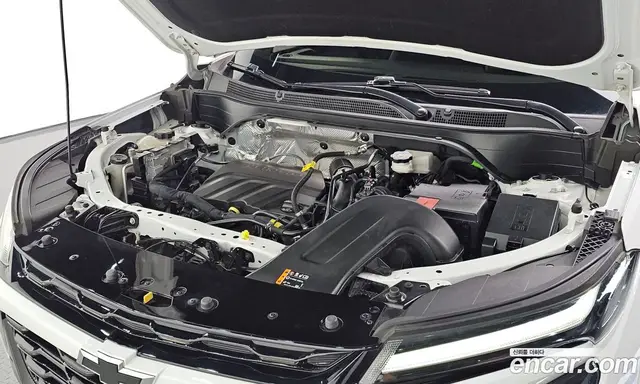Chevrolet Trax 2023 1.2 автомат (гидро), миниатюра 5