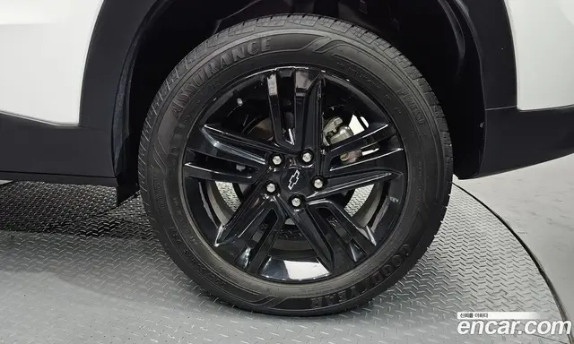 Chevrolet Trax 2023 1.2 автомат (гидро), миниатюра 6