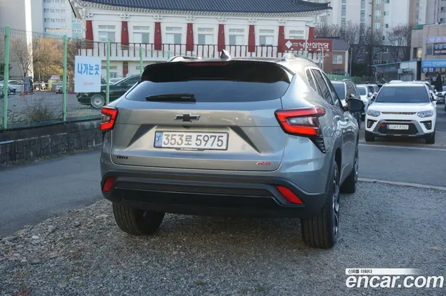 Chevrolet Trax 2024 1.2 автомат (гидро), миниатюра 5