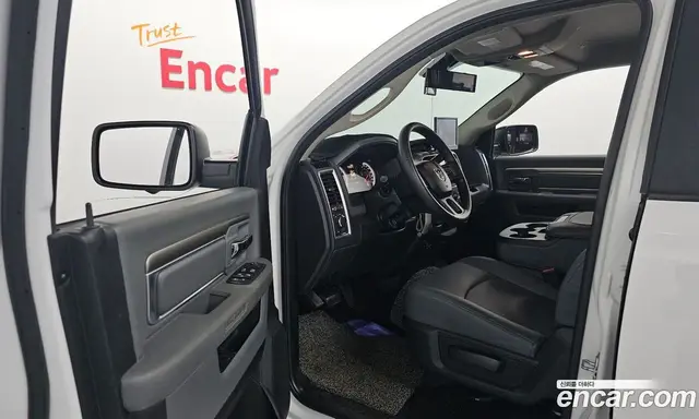 Dodge Ram Pick Up 2017 5.6 автомат (гидро), миниатюра 12