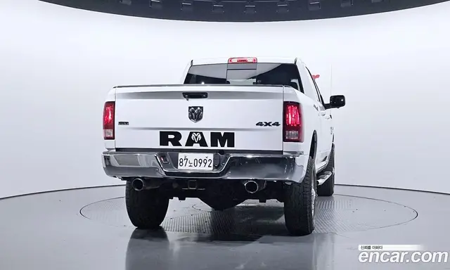 Dodge Ram Pick Up 2017 5.6 автомат (гидро), миниатюра 3