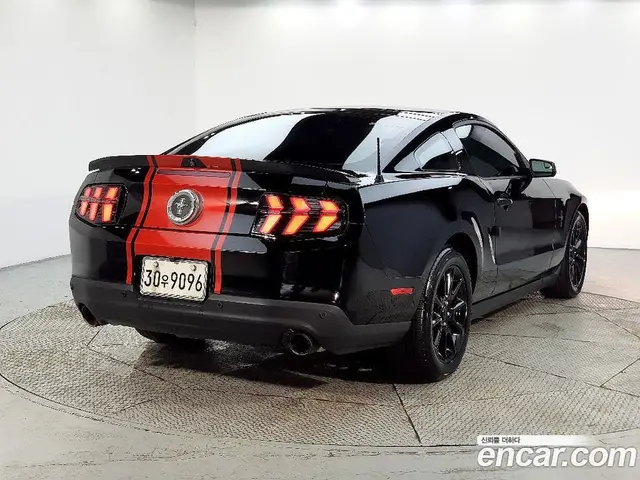 Ford Mustang, 2012, 171 381 км