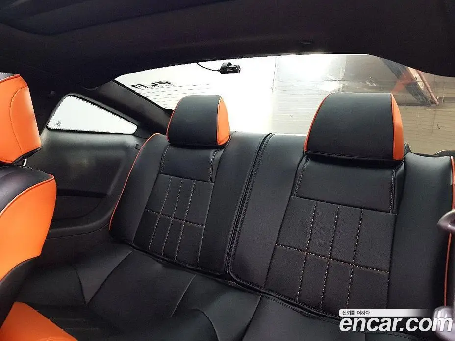 Ford Mustang 2012 3.7 автомат (гидро), фото 8