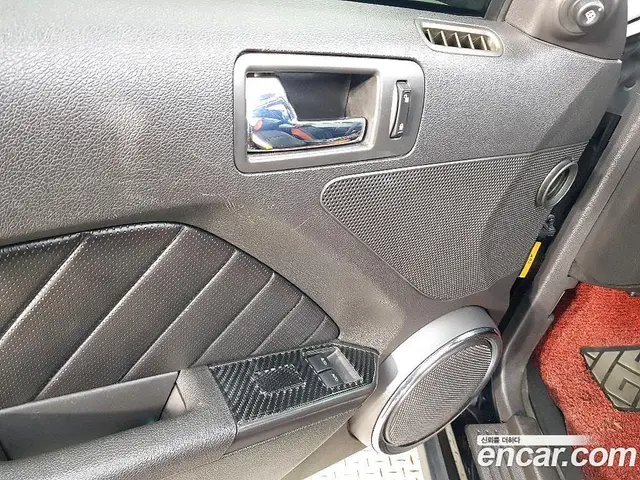 Ford Mustang 2012 3.7 автомат (гидро), миниатюра 10