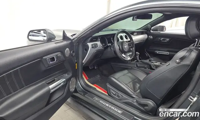 Ford Mustang 2015 5.0 автомат (гидро), миниатюра 10