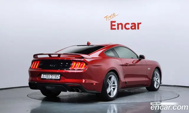Ford Mustang 2020 5.0 автомат (гидро), миниатюра 2