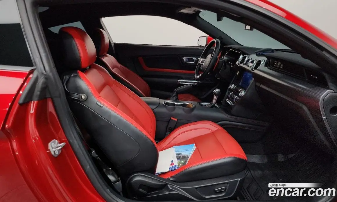 Ford Mustang 2020 5.0 автомат (гидро), фото 13